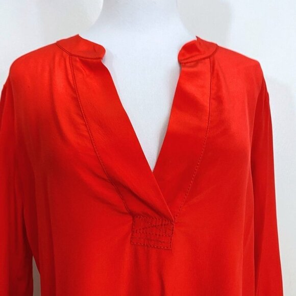 DIANE VON FURSTENBERG ESTI RED SILK ROLLED TAB SLEEVE BLOUSE - 2 - Picture 6 of 12